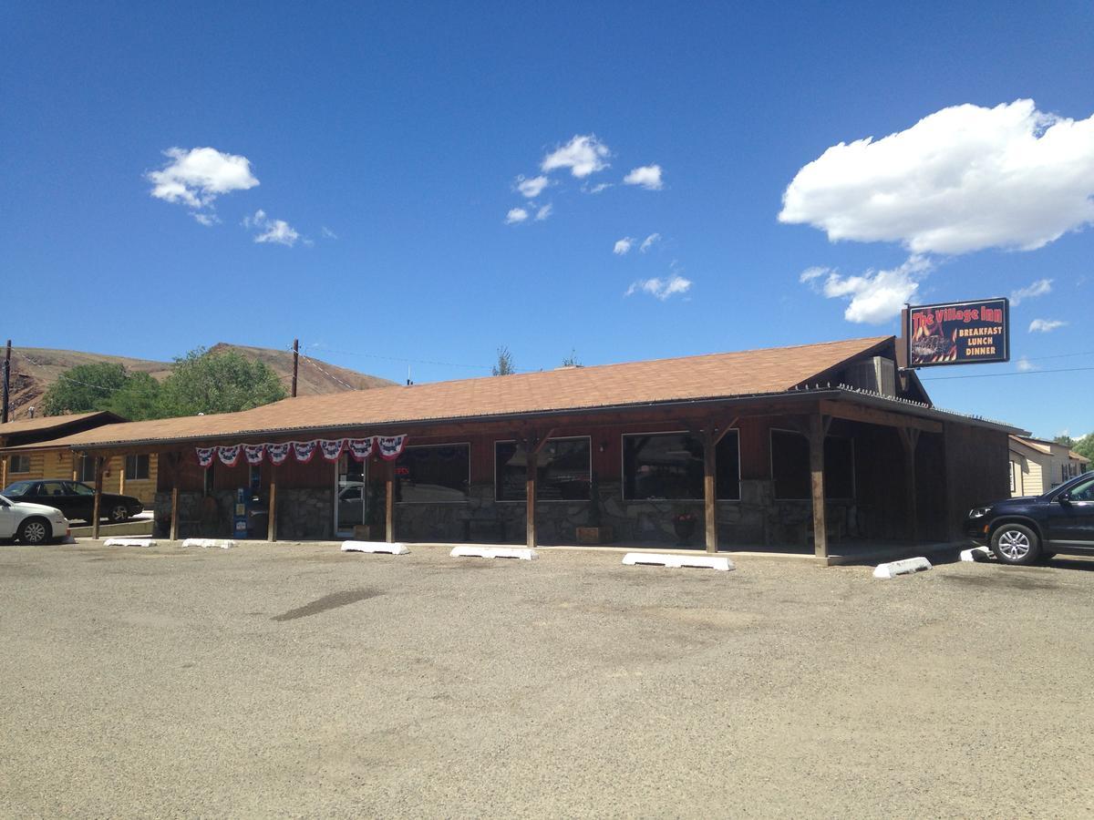 The Village Inn Motel & Restaurant Challis Exterior foto